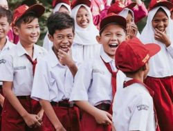 Kartu Penajam Cerdas Diterima Ribuan Siswa